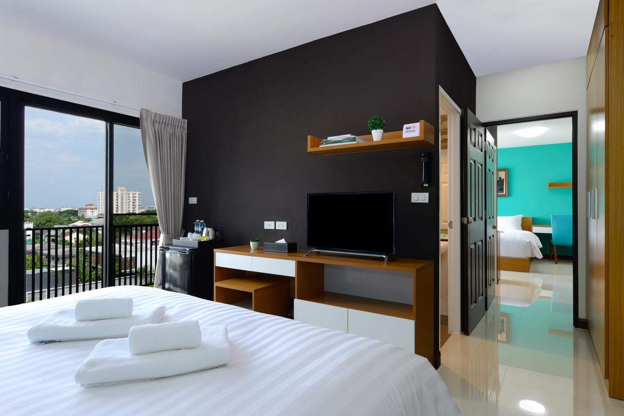 Khách sạn Siri Ratchada Bangkok